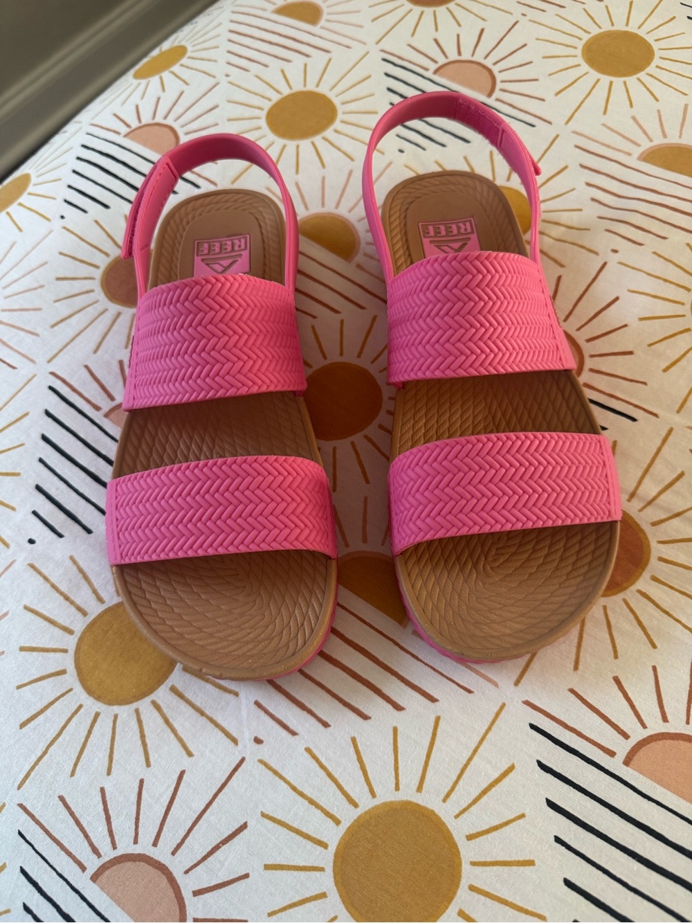 REEF Pink Casual Sandals